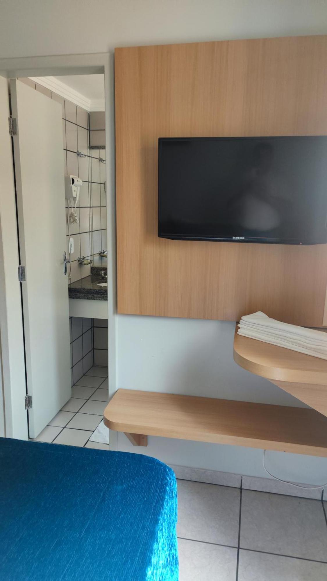 Diroma Fiori - Hoteis Com Roupa De Cama --- Destinos Combinados Turismo Caldas Novas Luaran gambar