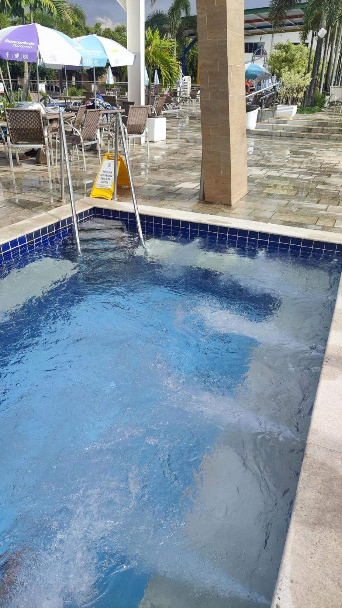 Diroma Fiori - Hoteis Com Roupa De Cama --- Destinos Combinados Turismo Caldas Novas Luaran gambar