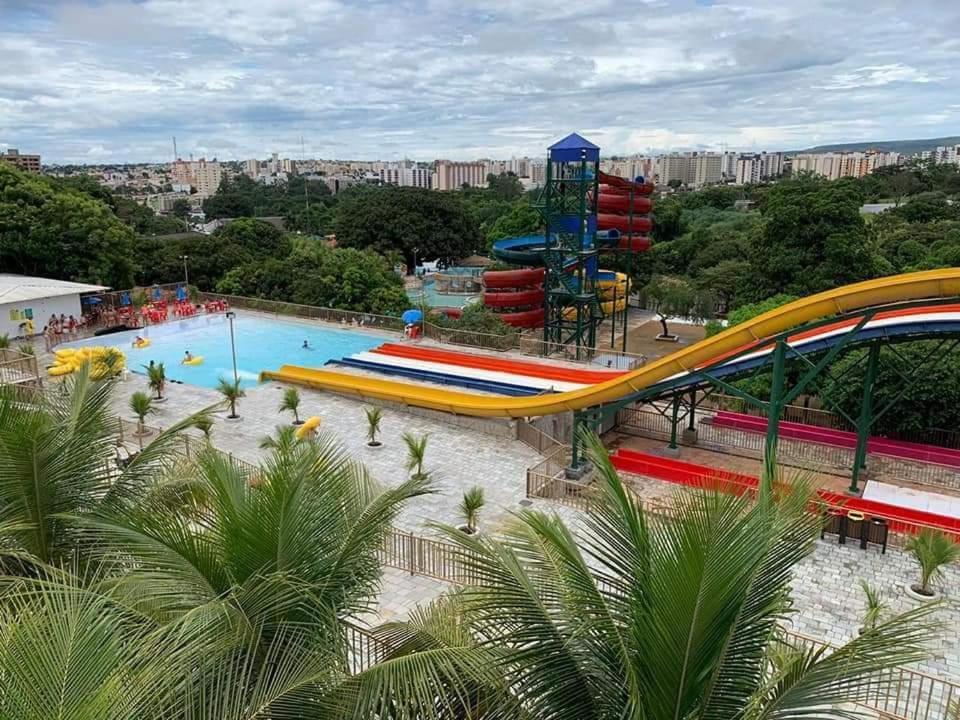 Diroma Fiori - Hoteis Com Roupa De Cama --- Destinos Combinados Turismo Caldas Novas Luaran gambar